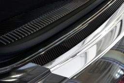 Audi Q7 (4M) 2015-present rear bumper protector stainless steel high gloss - carbon (AUD5Q7BP) (3)