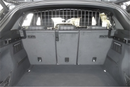 Dog guard suitable for Audi Q5 (GU) 2024-> Kleinmetall Masterline (AUD7Q5ML) (1)