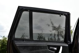 Sun shades BMW X3 (E83) 2004-2010 Car Shades - rear side doors (1)