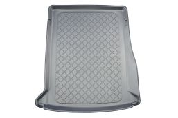 Boot mat suitable for BMW i5 (G60) 2023-> 4-door saloon Guardliner anti slip PE/TPE rubber (BMW2I5TM-G) (1)