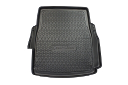 Boot mat suitable for BMW 5 Series (E39) 1996-2003 4-door saloon Cool Liner anti slip PE/TPE rubber (BMW35STM-C) (1)