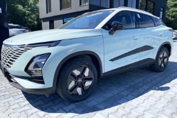 Door protectors suitable for Chery Omoda 5 2022-present set (CHE1O5PU) (1)