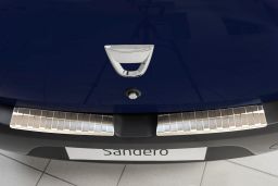 Dacia Sandero II 2012-> 5-door hatchback rear bumper protector stainless steel (DAC5SABP) (1)