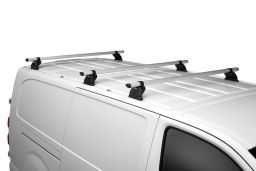 Example Roof bars Rhino KammBar Pro silver (1)