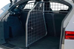 Example cargo divider / Beispeil Trenngitter / Voorbeeld scheidingsrek / Exemple grille de division pour coffre