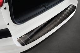 Rear bumper protector Fiat 500L 2018-> stainless steel anthracite (FIA1950BP) (1)