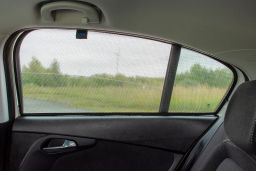 Sun shades Fiat Tipo (Type 357) 2016-present 5-door hatchback Car Shades - rear side doors (1)