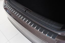 Rear bumper protector Fiat Tipo (Type 357) 2016-present 5-door hatchback stainless steel - carbon foil (FIA2TIBA) (1)