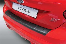 Ford Focus III 2010-2014 5-door hatchback rear bumper protector ABS (FOR11FOBP)