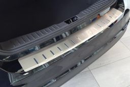 Rear bumper protector Ford Focus III 2014-2018 5-door hatchback stainless steel (FOR14FOBA) (1)