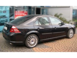 Ford Mondeo '00-'07 side protection set