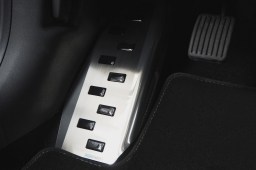 Foot rest trim suitable for Hyundai i10 (LA-AC3) 2019-> 5-door hatchback stainless steel brushed (HYU1I1FA) (1)