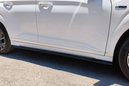 Side skirts suitable for Hyundai Kona (OS) 2020-2022 - painted (HYU1KOMS) (1)