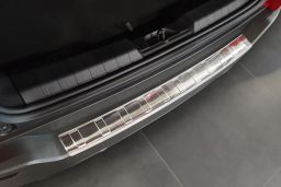 Rear bumper protector Jeep Avenger 2023->   stainless steel (JEE1AVBP) (1)