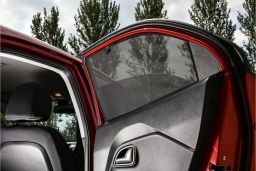 Sun shades Kia Rio (UB) 2011-2017 5-door hatchback Car Shades - rear side doors (1)