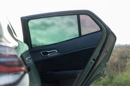 Sun shades Kia Sportage V (NQ5) 2021->   Car Shades - rear side doors (1)