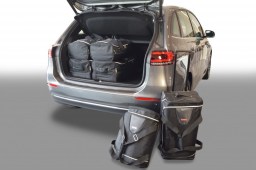 Mercedes-Benz B-Class (W247) 2018-present with adjustable boot floor in lowest position travel bags (1)