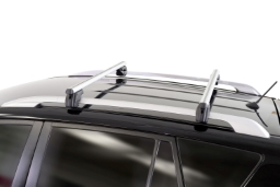 Menabo Sherman roof bars set silver - Dachträger / Relingträger Satz Silber - dakdragers set zilver - jeu de barres de toit argent (1)