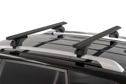 Menabo Sonic roof bars set black - Dachträger / Relingträger Satz Schwarz - dakdragers set zwart - jeu de barres de toit noir (1)