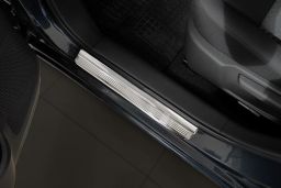 Door sill plates Nissan Micra (K14) 2017-> 5-door hatchback stainless steel 4 pieces (NIS1MIEG) (1)