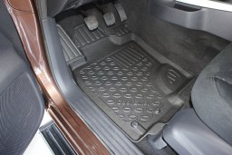 Nissan Navara NP300 (D23) foot mats rubber / Fußmatten Gummi / automatten rubber / tapis auto caoutchouc (NIS1NAFM) (2)