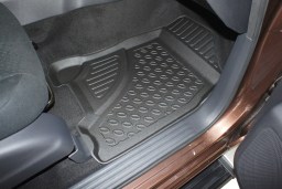 Nissan Navara NP300 (D23) foot mats rubber / Fußmatten Gummi / automatten rubber / tapis auto caoutchouc (NIS1NAFM) (3)