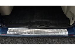 Nissan Primastar 2006-2014 rear bumper protector stainless steel (NIS4PSBP) (3)