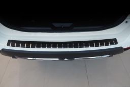 Rear bumper protector Nissan X-Trail III (T32) 2017-present stainless steel - carbon foil (NIS4XTBA) (1)