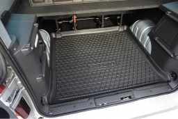 Opel Vivaro B Combi 2014- trunk mat anti slip PE/TPE rubber (OPE2VITM)