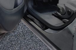 Door sill plates Opel Zafira Tourer C 2011-2019 stainless steel anthracite 4 pieces (OPE3ZLEG) (1)