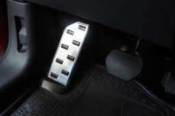 Foot rest trim suitable for Peugeot 208 I 2012-2019 3 & 5-door hatchback stainless steel brushed (PEU128FA) (1)
