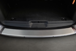 Rear bumper protector suitable for Peugeot Traveller 2016-present stainless steel - 5WL design (2)