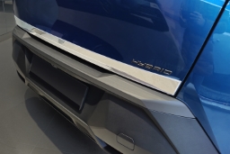 Tailgate trim suitable for Peugeot 3008 II 2016-2023 stainless steel high gloss (PEU230EP) (1)