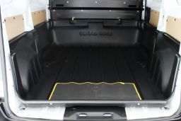 Peugeot Expert III 2016-> Carbox Classic high sided boot liner (PEU3EXCC) (1)