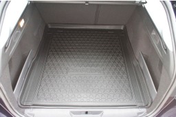 Peugeot 308 II SW 2013- trunk mat anti slip PE/TPE (PEU538TM)