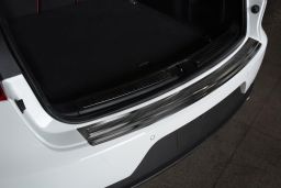 Porsche Macan (95B) 2014-> rear bumper protector stainless steel black - carbon (POR5MABP) (1)