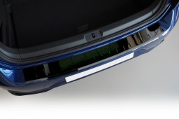 rear-bumper-protector-stainless-steel-high-gloss-black