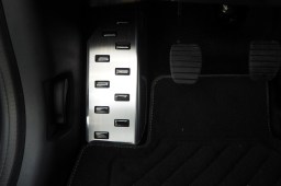 Foot rest trim suitable for Renault Clio III 2005-2012 5-door hatchback stainless steel brushed (REN1CLFA) (1)