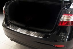 Renault Fluence 2012-> 4-door saloon rear bumper protector stainless steel (REN1FLBP) (2)