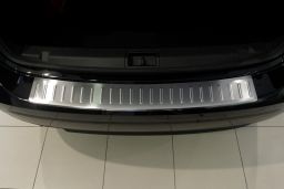 Renault Fluence 2012-> 4-door saloon rear bumper protector stainless steel (REN1FLBP) (3)