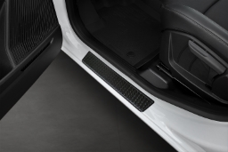 Door sill plates suitable for Renault Express 2021-> aluminium diamond plate matt black 2 pieces (REN3EXEG) (1)