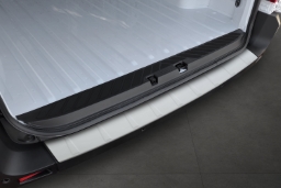 Rear bumper protector suitable for Renault Master IV 2024->   stainless steel light grey (REN8MABP) (1)
