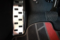 Foot rest trim suitable for Seat Arona (KJ) 2017->   stainless steel brushed (SEA1ARFA) (1)