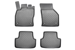 Car mats suitable for Seat Leon (5F) 2012-2020 3 & 5-door hatchback Guardliner PE/TPE rubber (SEA1LEFM-G) (1)
