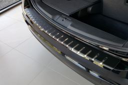 Rear bumper protector Seat Alhambra II (7N) 2010-present stainless steel - carbon foil (SEA3ALBA) (1)