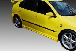 Side skirts Seat Leon (1M) 1999-2005 5-door hatchback ABS - painted (SEA4LEMS) (1)