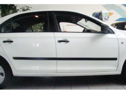 Skoda Rapid '12- side protection set