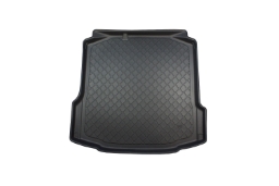 Boot mat suitable for Skoda Rapid (NH3) 2012-2019 5-door hatchback Guardliner anti slip PE/TPE rubber (SKO1RATM-G) (1)