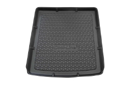 Boot mat suitable for Skoda Octavia II Combi (1Z) 2004-2013 wagon Cool Liner anti slip PE/TPE rubber (SKO4OCTM-C) (1)