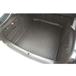 Skoda Superb III (3V) 2015- 5d trunk mat anti slip PE/TPE (SKO6SUTM)